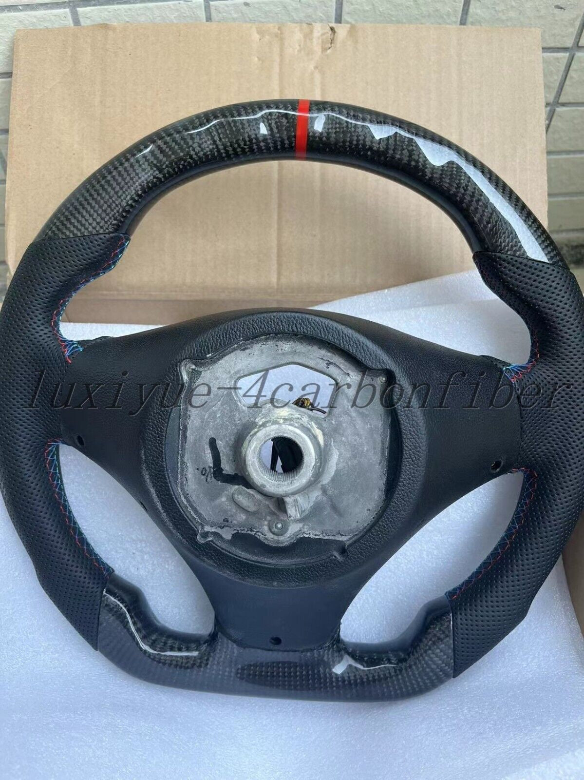 For BMW 3 Series E90 E91 E92/1 Series E81 E82 Carbon Fiber Steering Wheel Frame